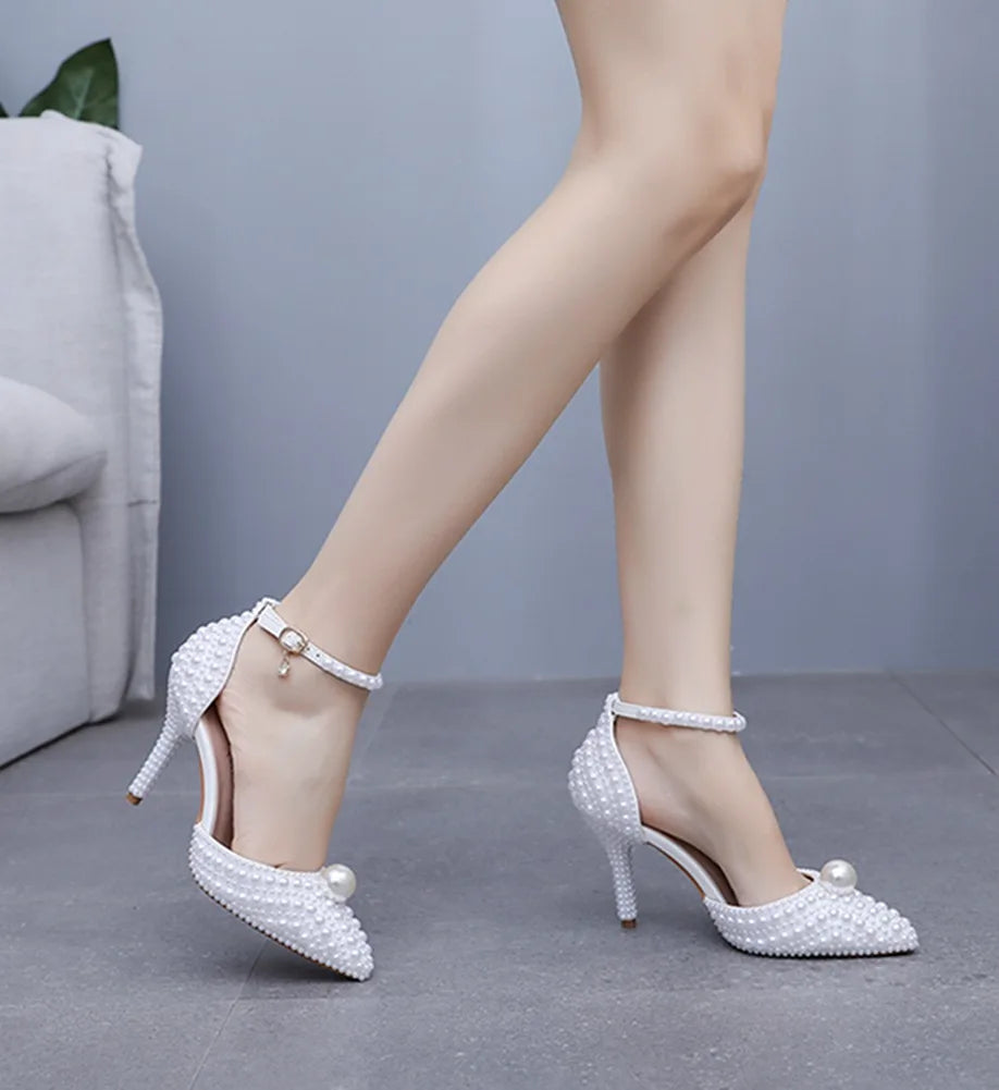2025 New Large Pointed Womens Sandals Slim Heels Wedding Dress Beige Pearl Wedding Shoes Sandals Bridal High Heels Wedding Shoes