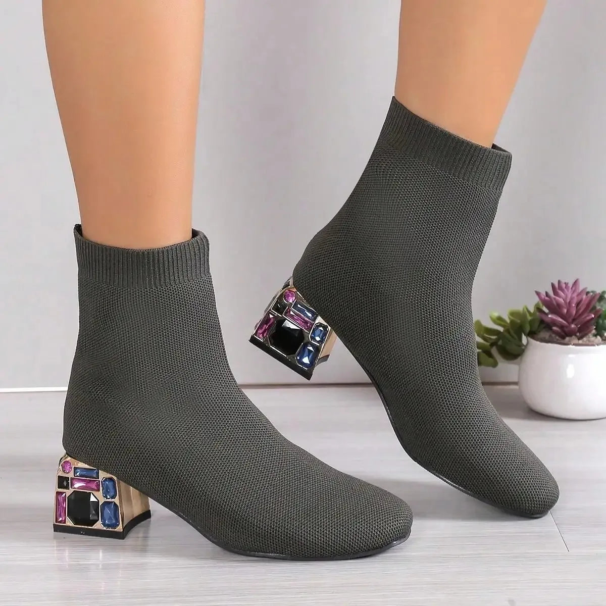 Women Hot Sale High Heels Short Boots 2023 Winter Designer Square Toe Mesh Breathable Stretch Sock Boots Slip on Platform Shoes