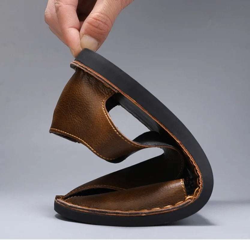 Sandals Men Summer Genuine Leather Mens Shoes Youth Beach Shoes Lightweight Breathable Slippers Men's Sandal Low Top Mens Shoes