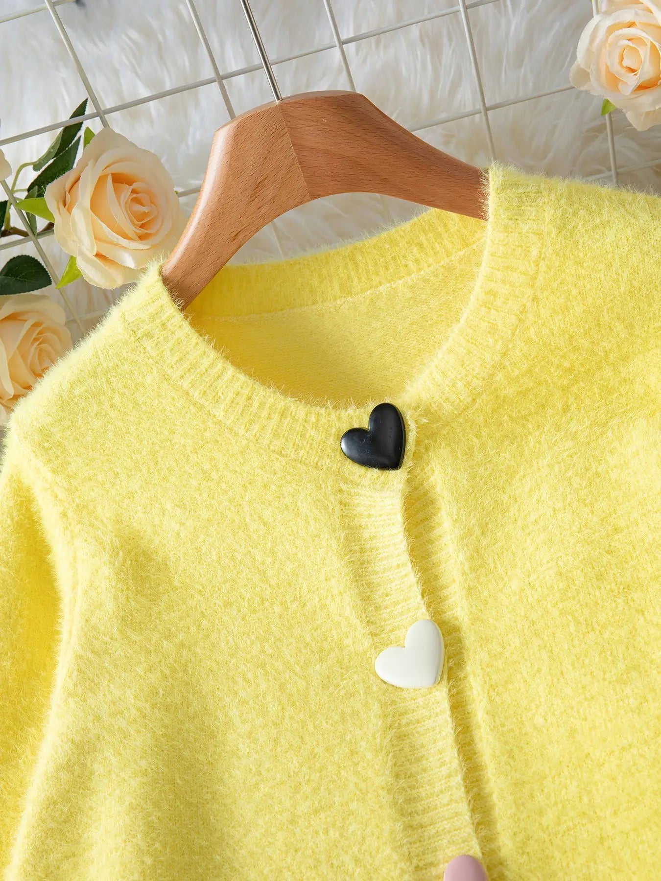 Autumn Winter Fashion Yellow Cardigan Women Heart Button Long Sleeve Knit Sweater Outerwears