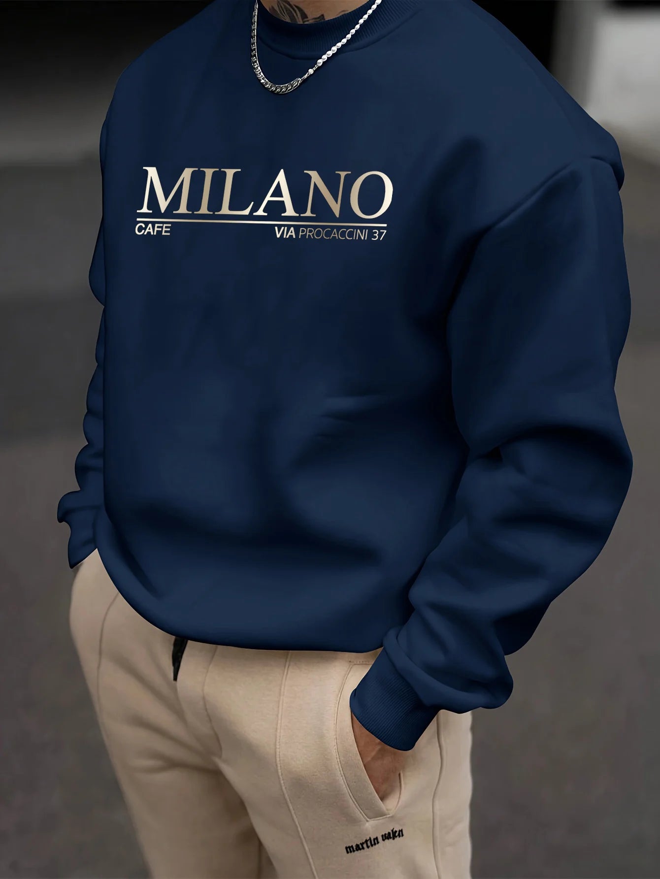 Men's autumn and winter casual loose and fashionable MILANO pattern printed long sleeved round neck sweatshirt versatile BAZAARHUBO