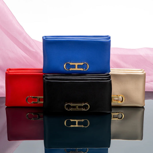 Retro and Versatile Solid-color Fashion New Women's Rectangular Clutch Minimalist Classic Letter-style Cardholder