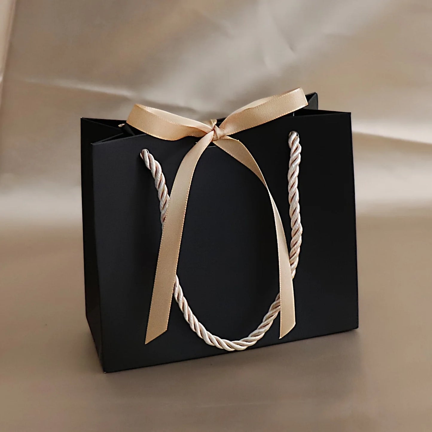 20/50 Reusable Gift Bags with Handles Paper Bags with Bows Shopping Bags Birthday Parties Weddings Graduation Decorative BOX