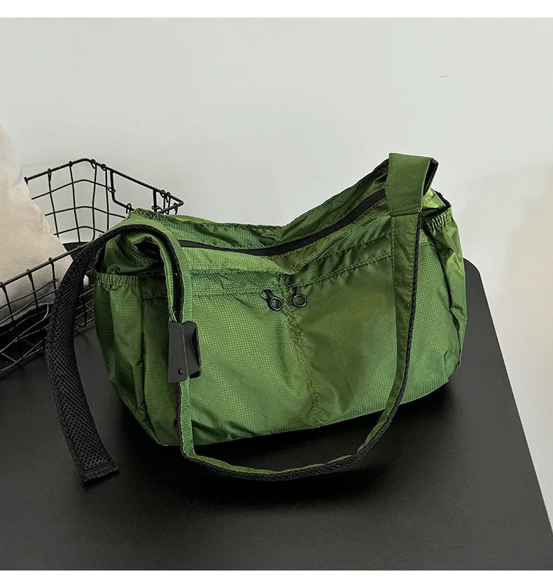 Outdoor Portable Crossbody Bags for Men and Women Commuter Waterproof Youth Shoulder Bag Solid Color Lightweight Female Tote