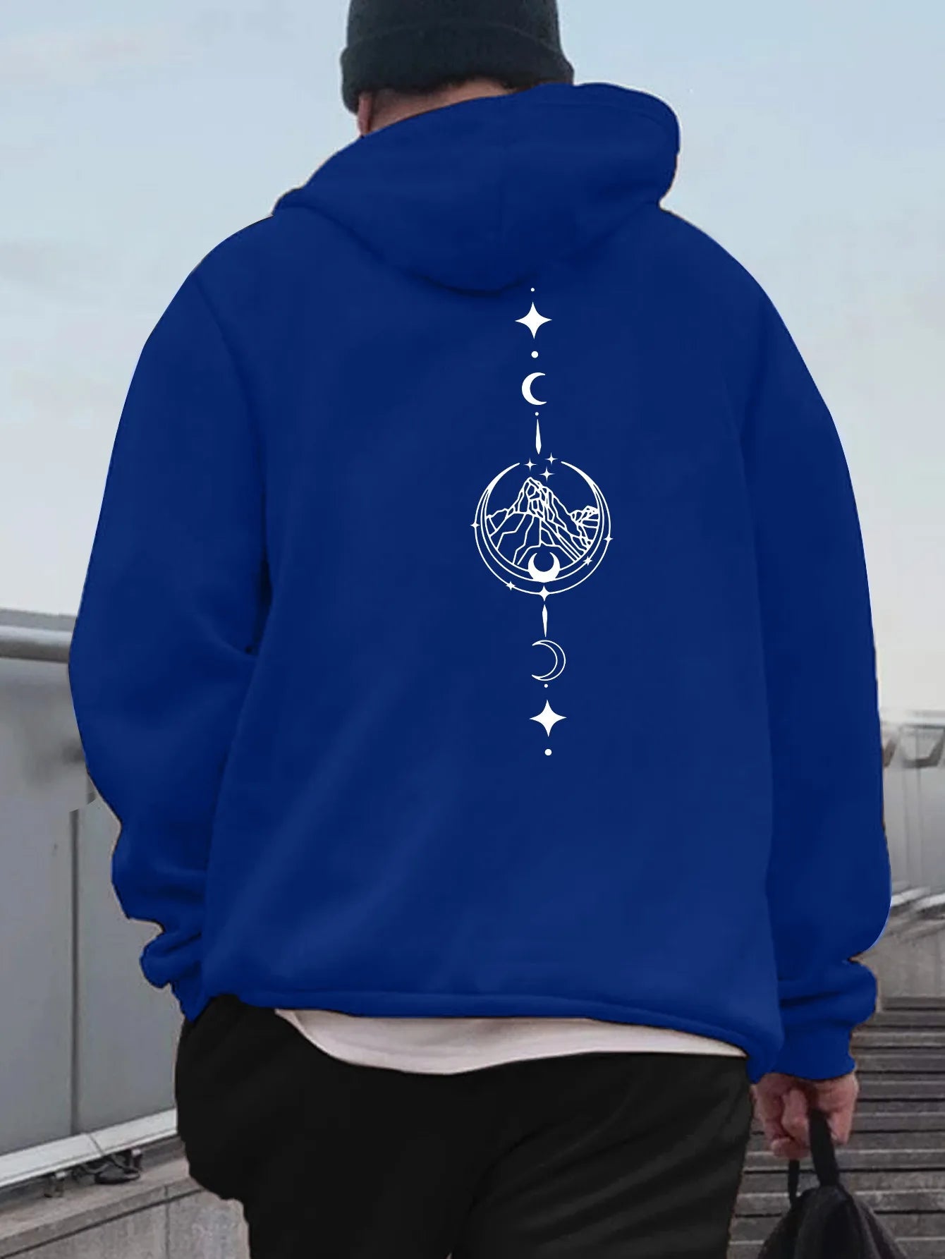Men's autumn and winter casual fashion loose geometric print long sleeved hooded sweatshirt warm pullover BAZAARHUBO