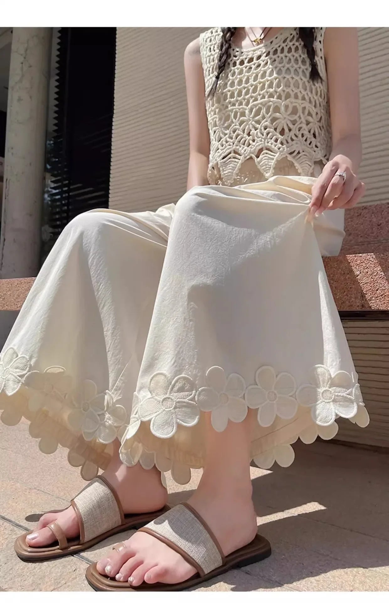 Spring and summer best-selling styles: leisure, fresh, country style, cute, versatile, floral high-waisted nine-tenths pants