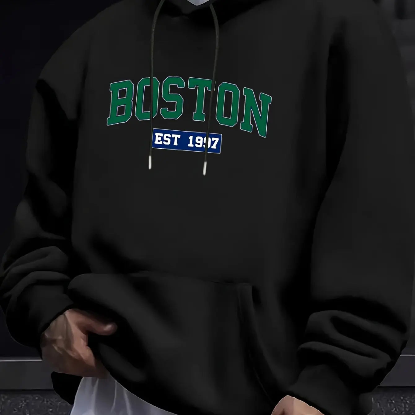 Men's autumn and winter casual fashion loose Boston est 1997 letter printed long sleeved warm hooded pullover
