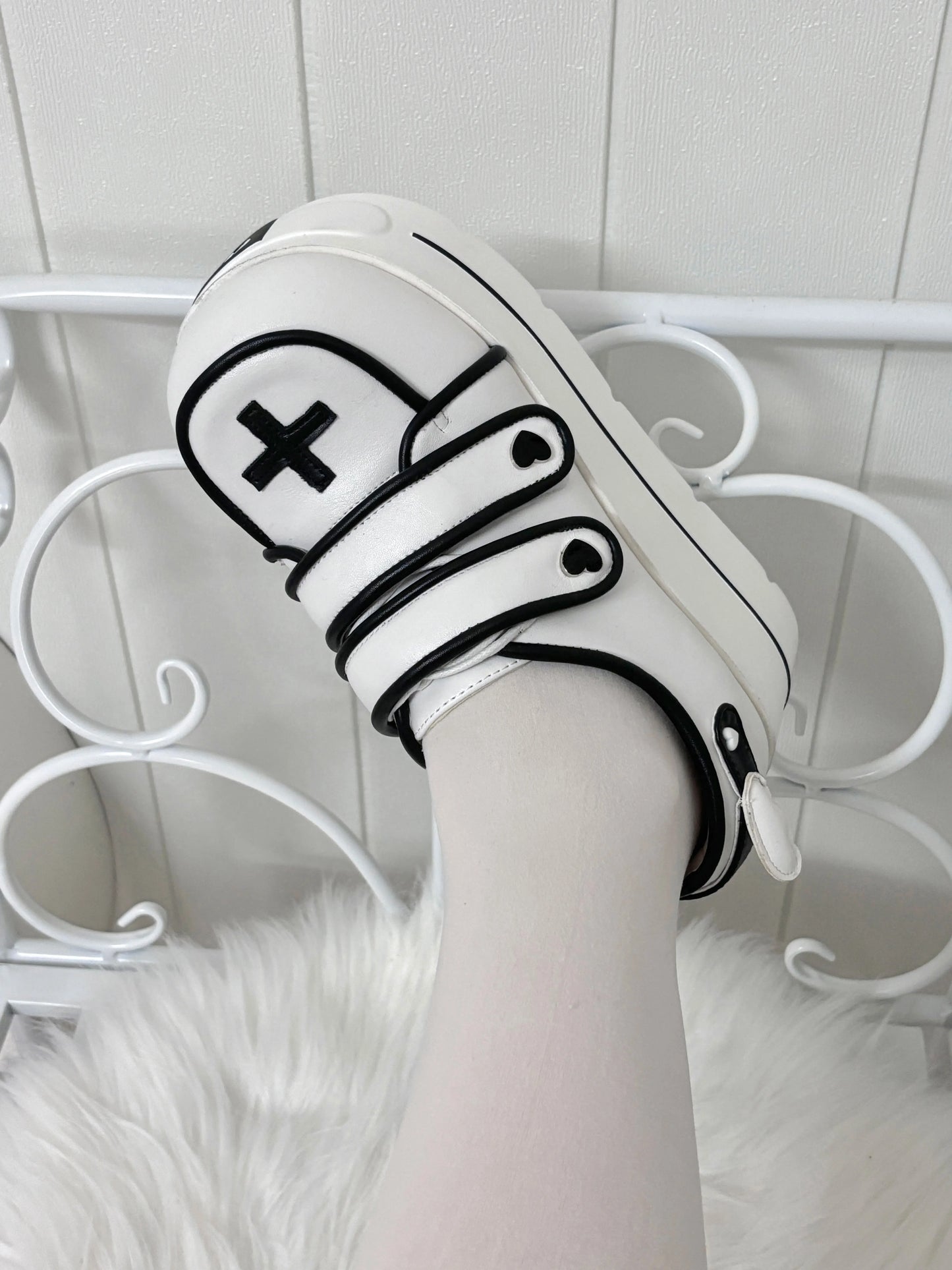 Original Japanese Cute Cross Print Thick-soled Muffin Shoes Subculture Sweet Cool Girl Round Head Pu Leather High Heels Women