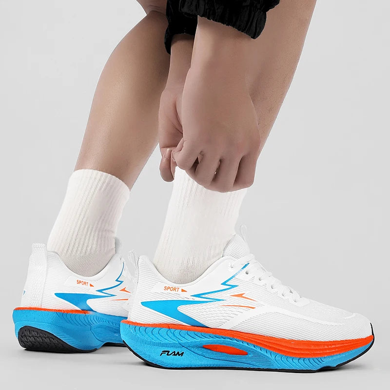 Couple's shock-absorbing racing running shoes, with thick soles and soft elasticity, suitable for rainy days, versatile for runn
