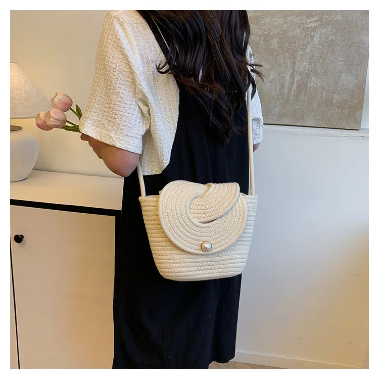 Popular Hand-woven Bags for 2025 Summer, Versatile Single-shoulder Crossbody Bags, Ins Beach Vacation Bags