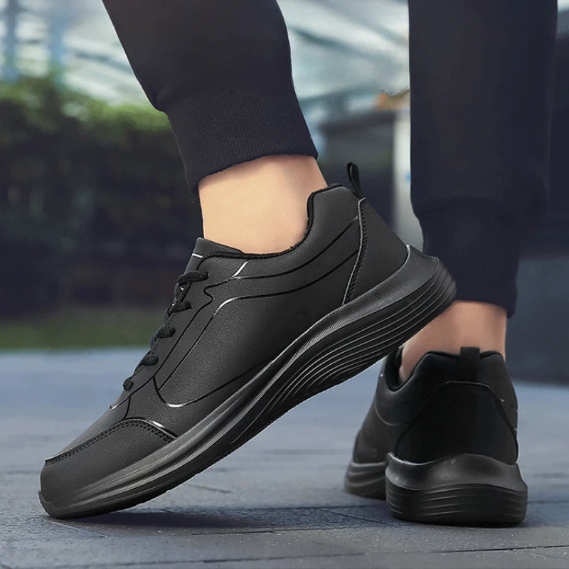 Men's Sneakers Lightweight Running Shoes New Breathable Non-slip Casual Shoes Lace Up Soft Men Walking Shoes Outdoor Tennis Shoe