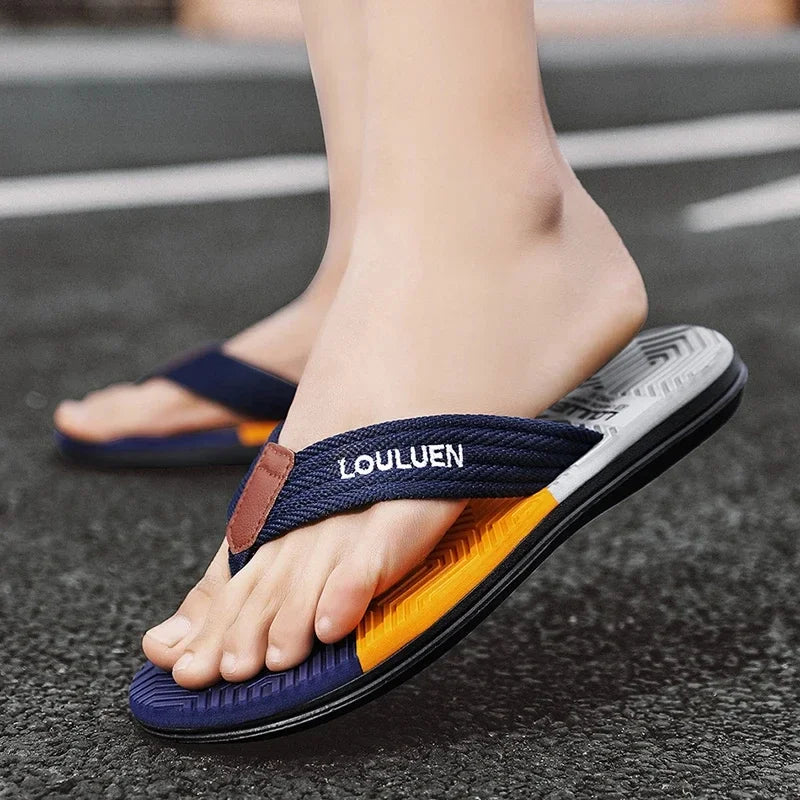 High Quality Men's Slippers Summer Casual Beach Shoes Fashion Mens Outdoor Slippers Flat Sole Non-slip Shoes New Pantuflas Mujer