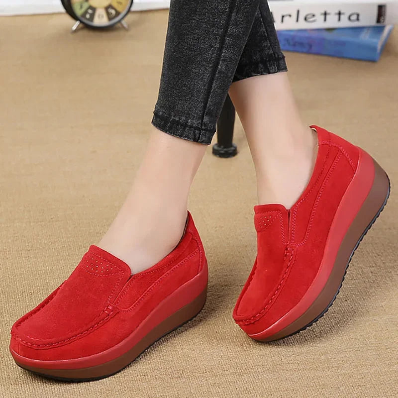 Creepers Platform Shoes Women Flats Women Loafers Spring Autumn Casual Suede Leather Shoes Ladies Moccasins Slip On Plus Size 42