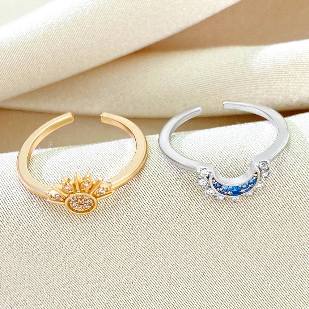 Moon and Star Ring Set Luxurious Crystal Rhinestone Two-in-One Couple Bff Friendship Rings Jewelry Gifts for Girlfriend Sister
